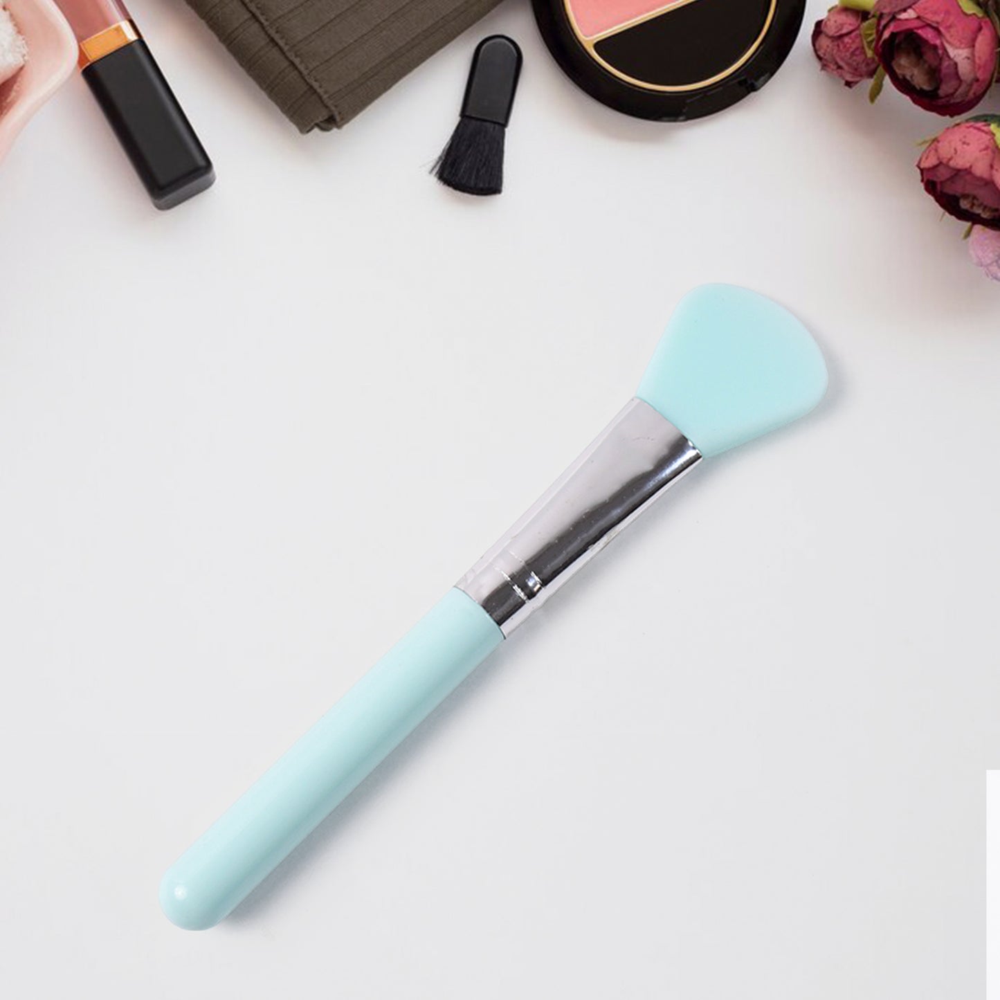 Soft Silicone Face Mask Applicator