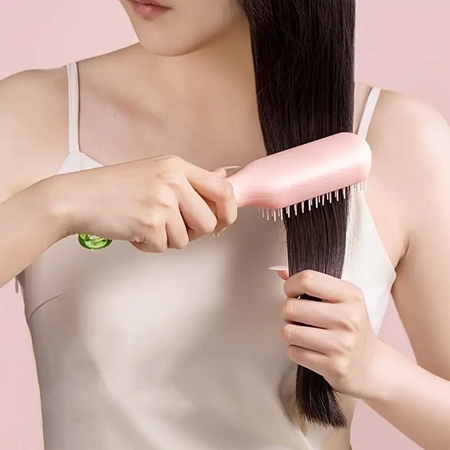 Self-cleaning Hair Brush