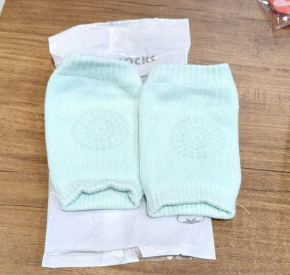 Toddler Wool Knit Knee Guard (Mint Green)