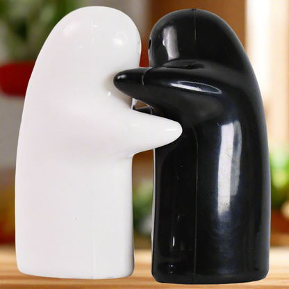 Ceramic Salt And Pepper Seasoning (2 Pcs Set)